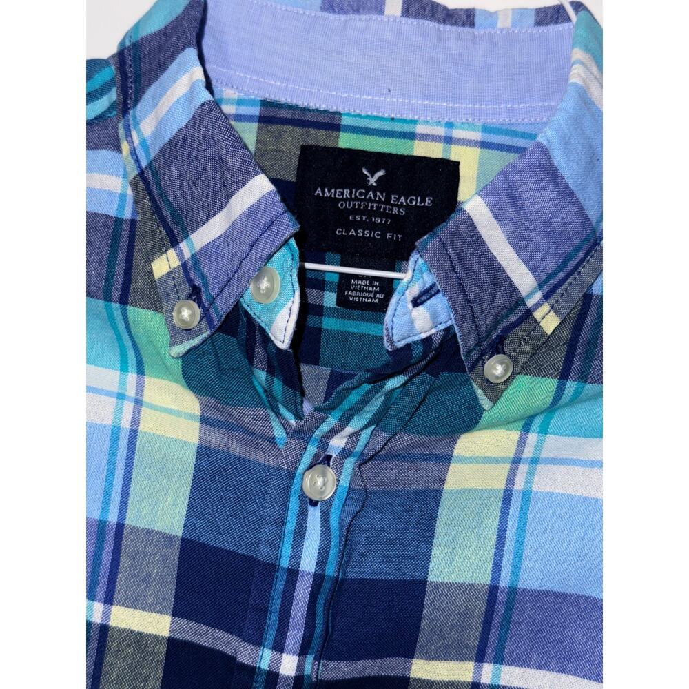 American Eagle Outfitters Youth Small Classic Fit Plaid Button Down